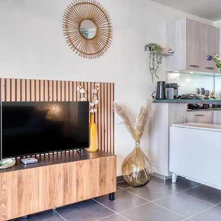 Premium Face Ocean, Balcon & Piscine Appartement